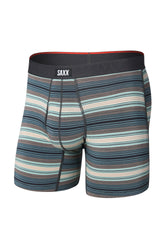 Vue avant isolée du sous-vêtement ajusté rayé sarcelle avec poche et ceinture noire à logo pour homme par Saxx