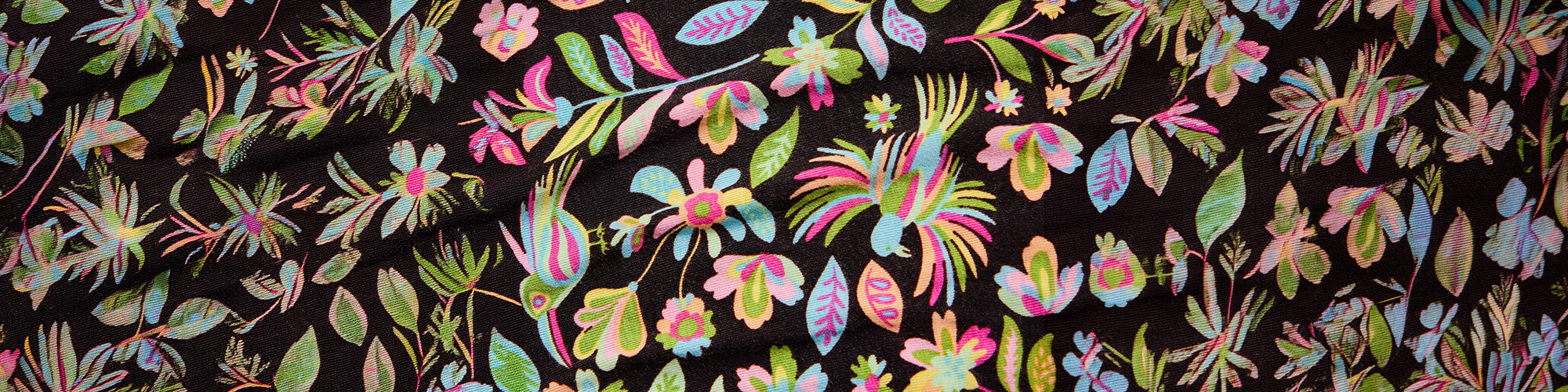 Un homme portant un boxer pullin acheté dans une boutique en ligne