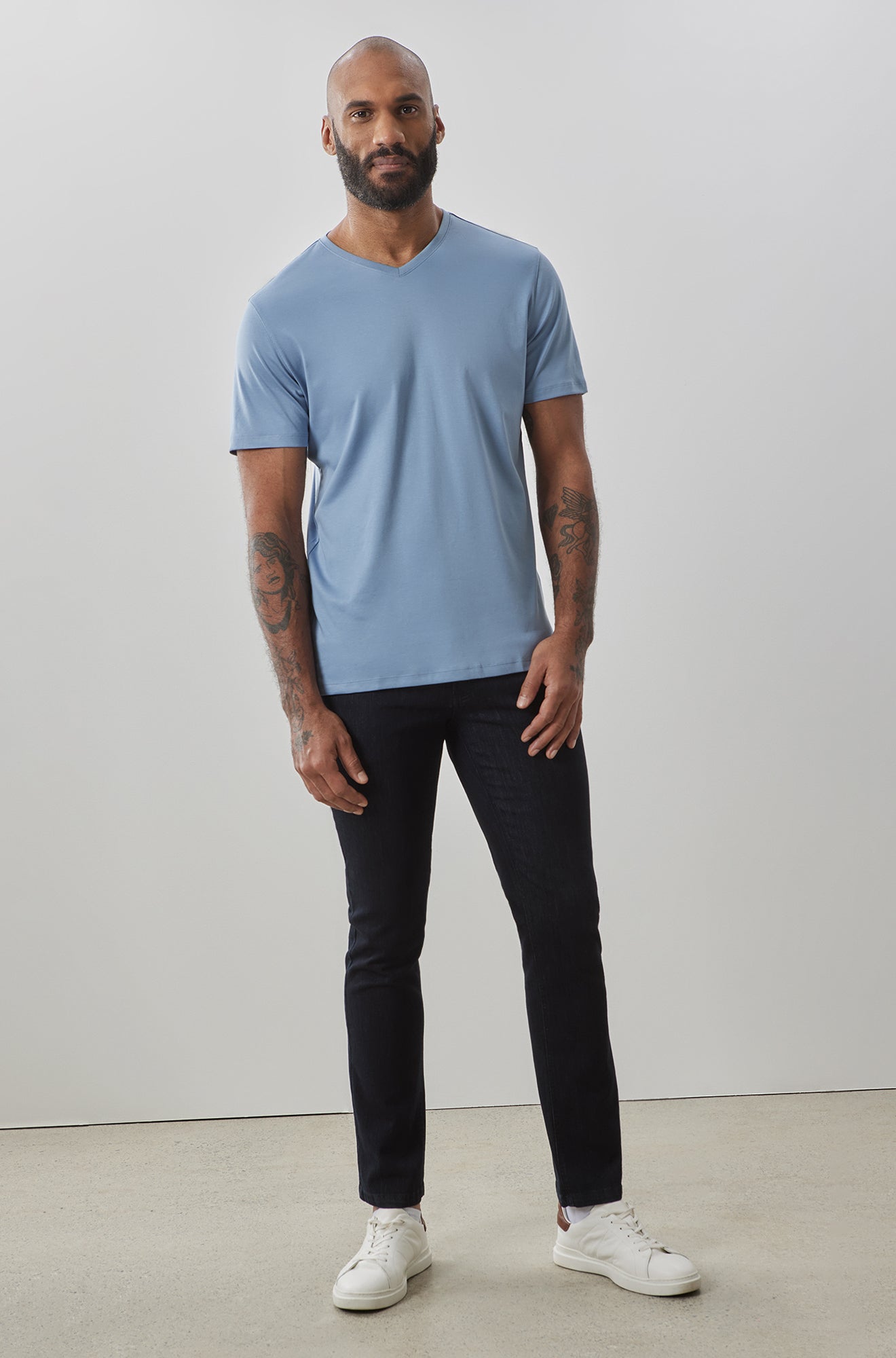 T-shirt à manches courtes pour homme par Robert Barakett | 23336V Georgia Bleu Douve | Machemise.ca, vêtements mode pour hommes