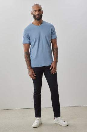 T-shirt à manches courtes pour homme par Robert Barakett | 23336V Georgia Bleu Douve | Machemise.ca, vêtements mode pour hommes