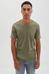 T-Shirt col en V pour homme par Robert Barakett | 23336V Georgia Olive | Machemise.ca, vêtements mode pour hommes