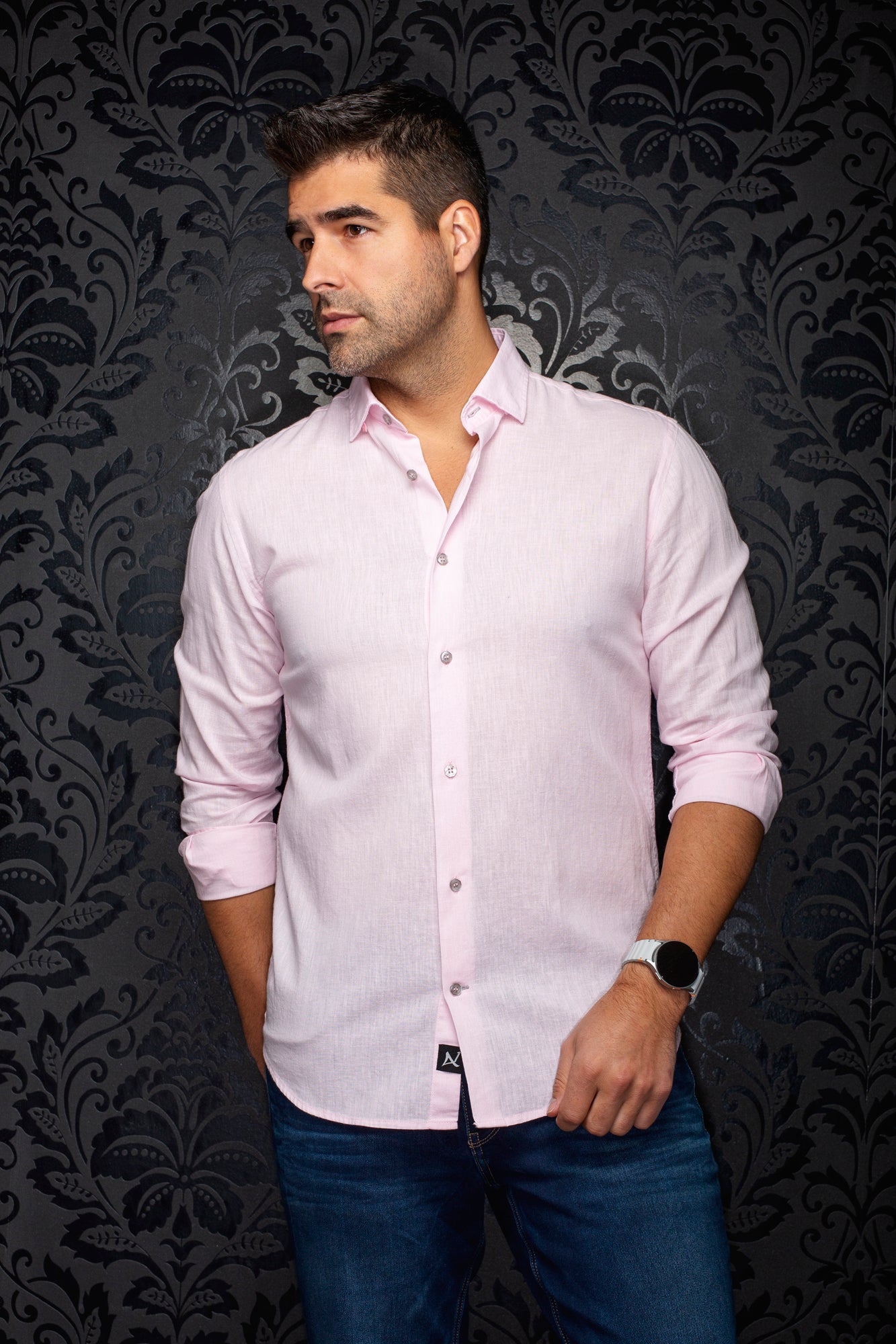 Chemise manches longues en lin pour homme par Au Noir | HUMPHREY Rose | Machemise.ca, inventaire complet de la marque Au Noir