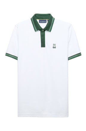 Polo blanc à manches courtes avec bordures verts, patte et col, vue produit pour homme par Psycho Bunny
