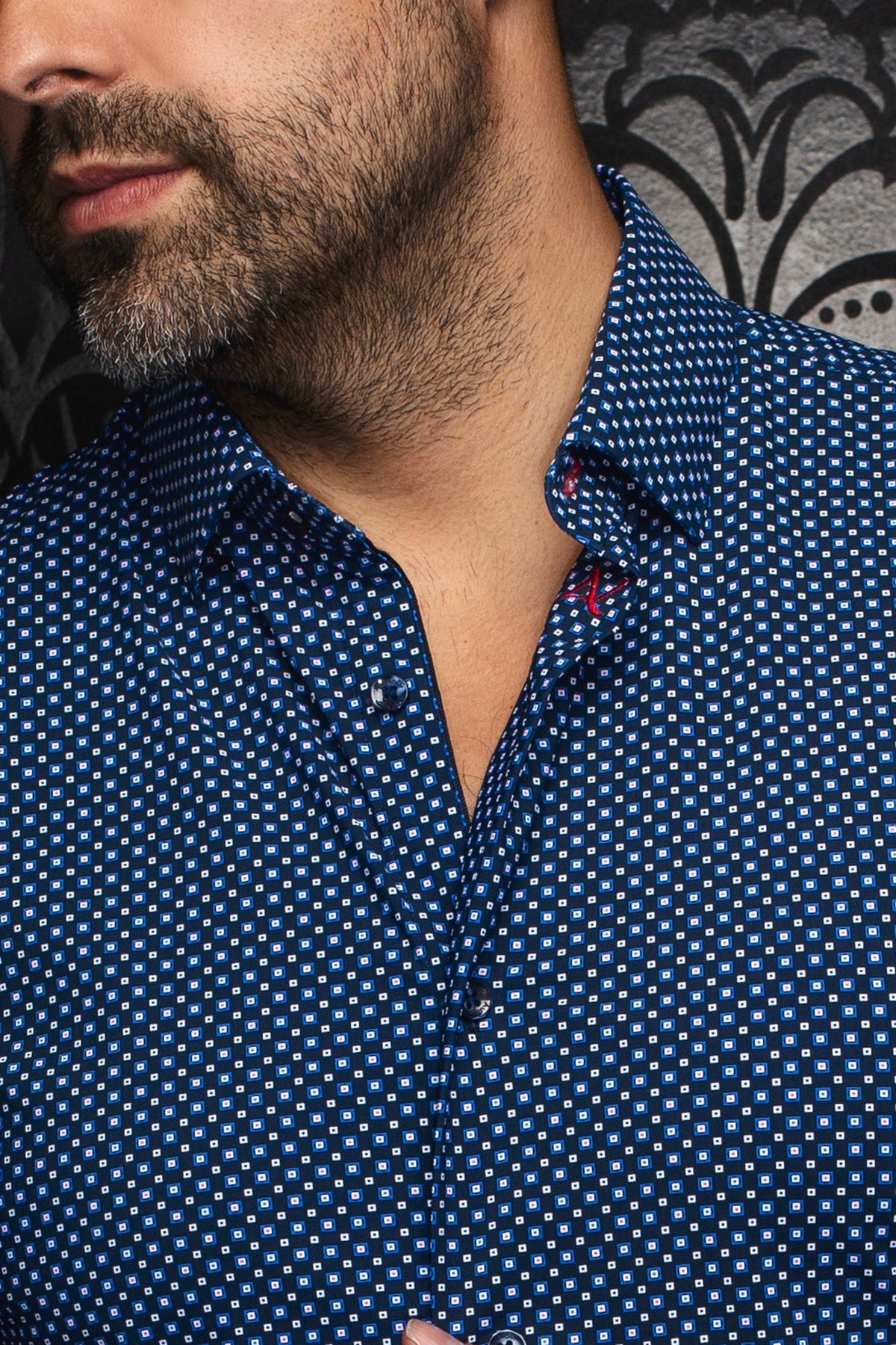 Chemise en nylon pour homme par Au Noir | NICOLAS CUBE Bleu Marine | Machemise.ca, inventaire complet de la marque Au Noir