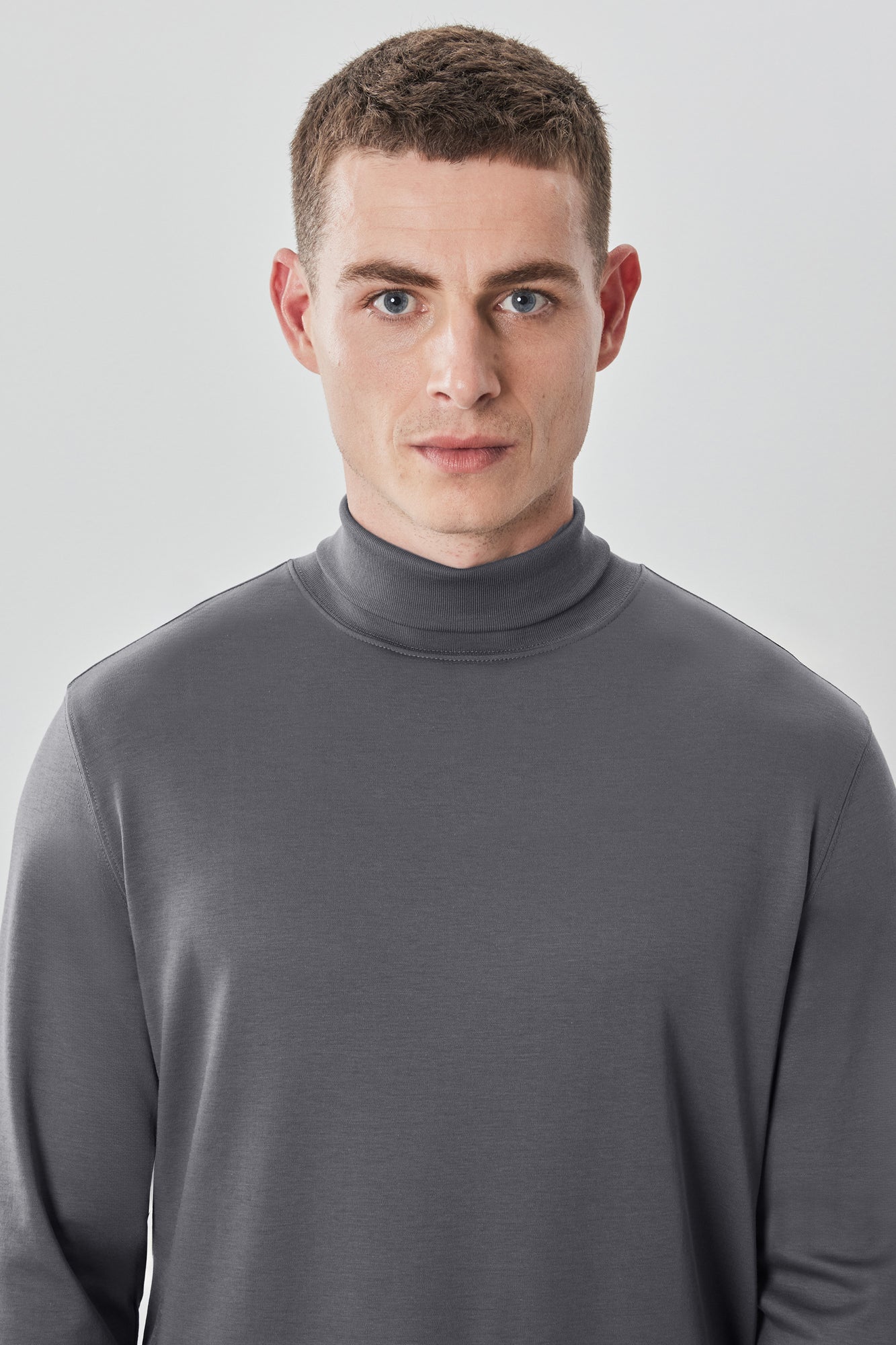 Chandail manches longues col roulé pour homme par Robert Barakett | Georgia RB01224 Fumée | Machemise.ca, vêtements mode pour hommes