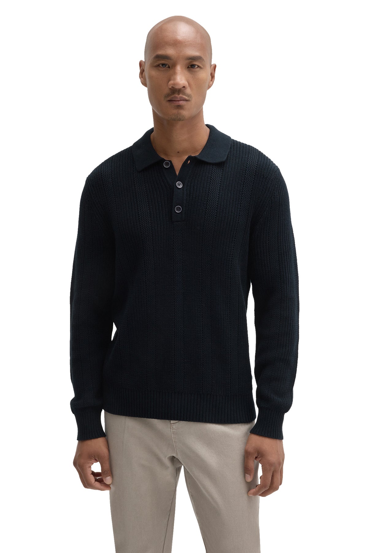 Polo manches longues tricoté bleu marine foncé avec côtes texturées pour homme par Robert Barakett, vue de face
