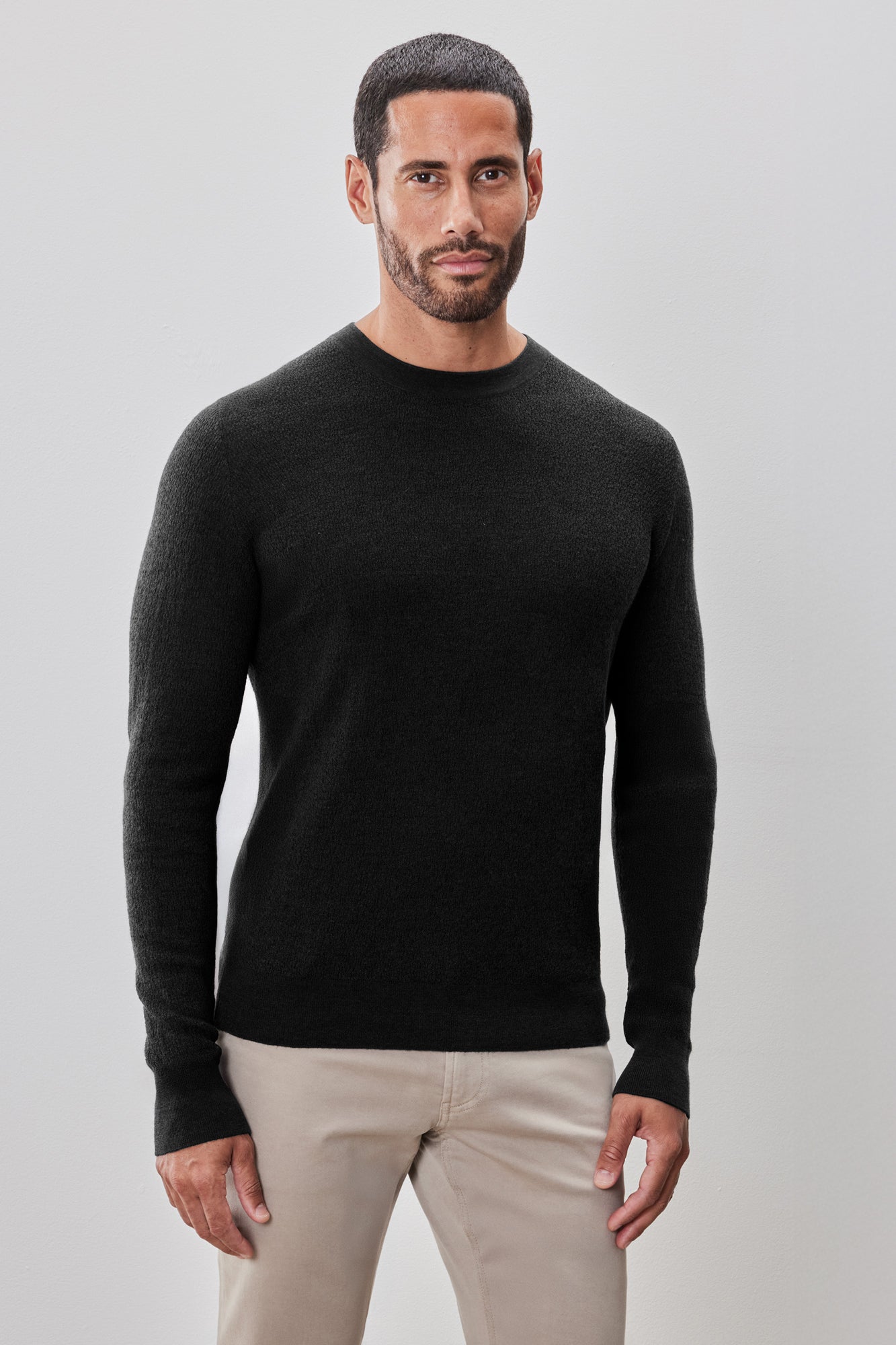 Chandail à manches longues col rond pour homme par Robert Barakett | Watertown RB41569 Noir | Machemise.ca, vêtements mode pour hommes