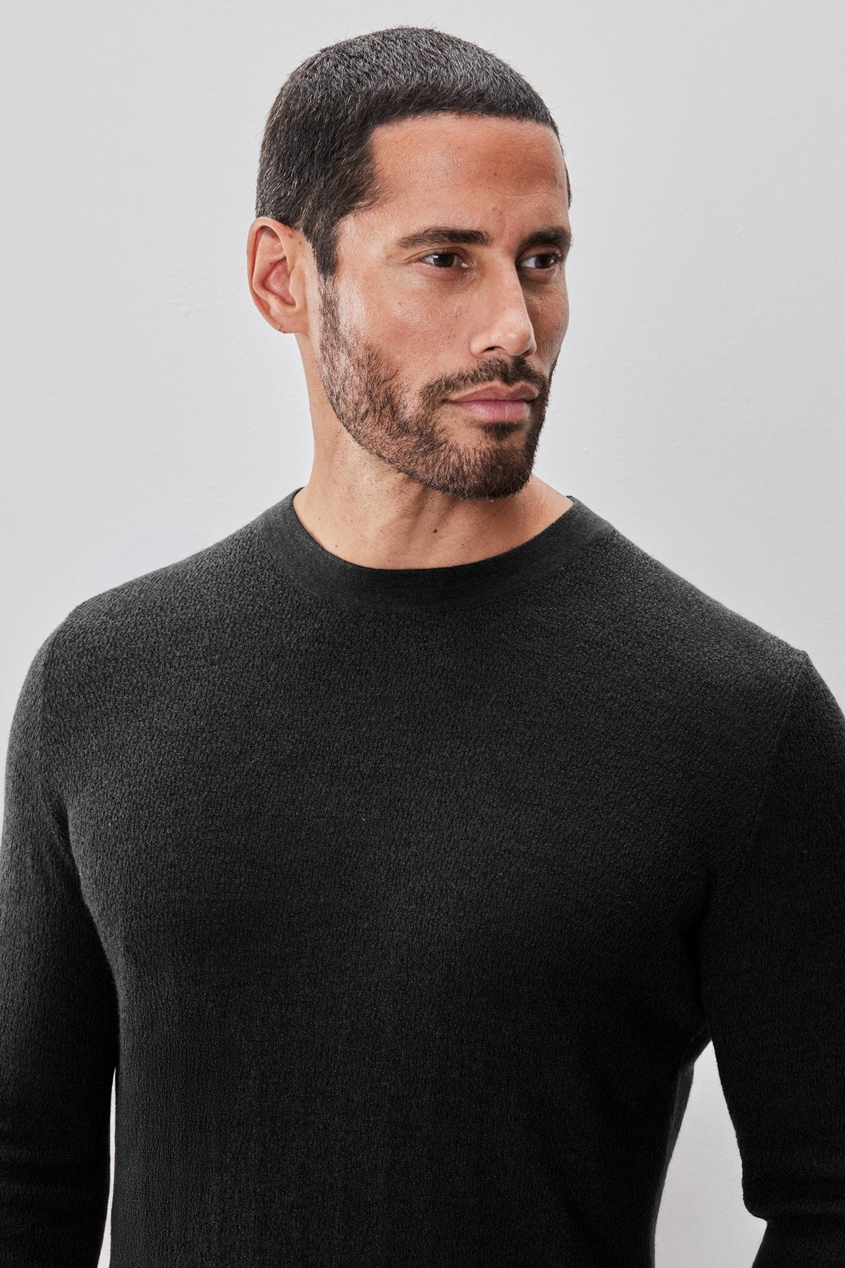 Chandail à manches longues col rond pour homme par Robert Barakett | Watertown RB41569 Noir | Machemise.ca, vêtements mode pour hommes