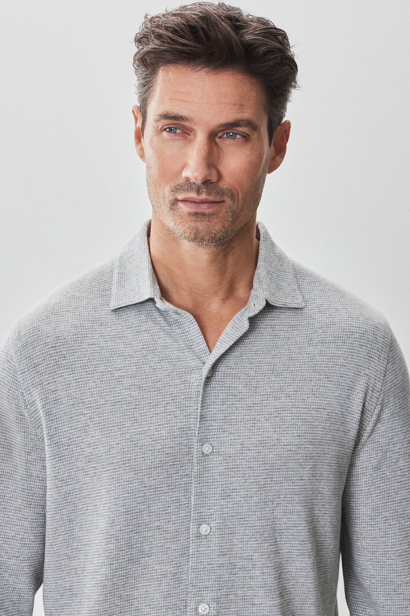 Chemise en tricot à manches courtes pour homme par Robert Barakett | RB51070 Dobston Gris Clair | Machemise.ca, vêtements mode pour hommes