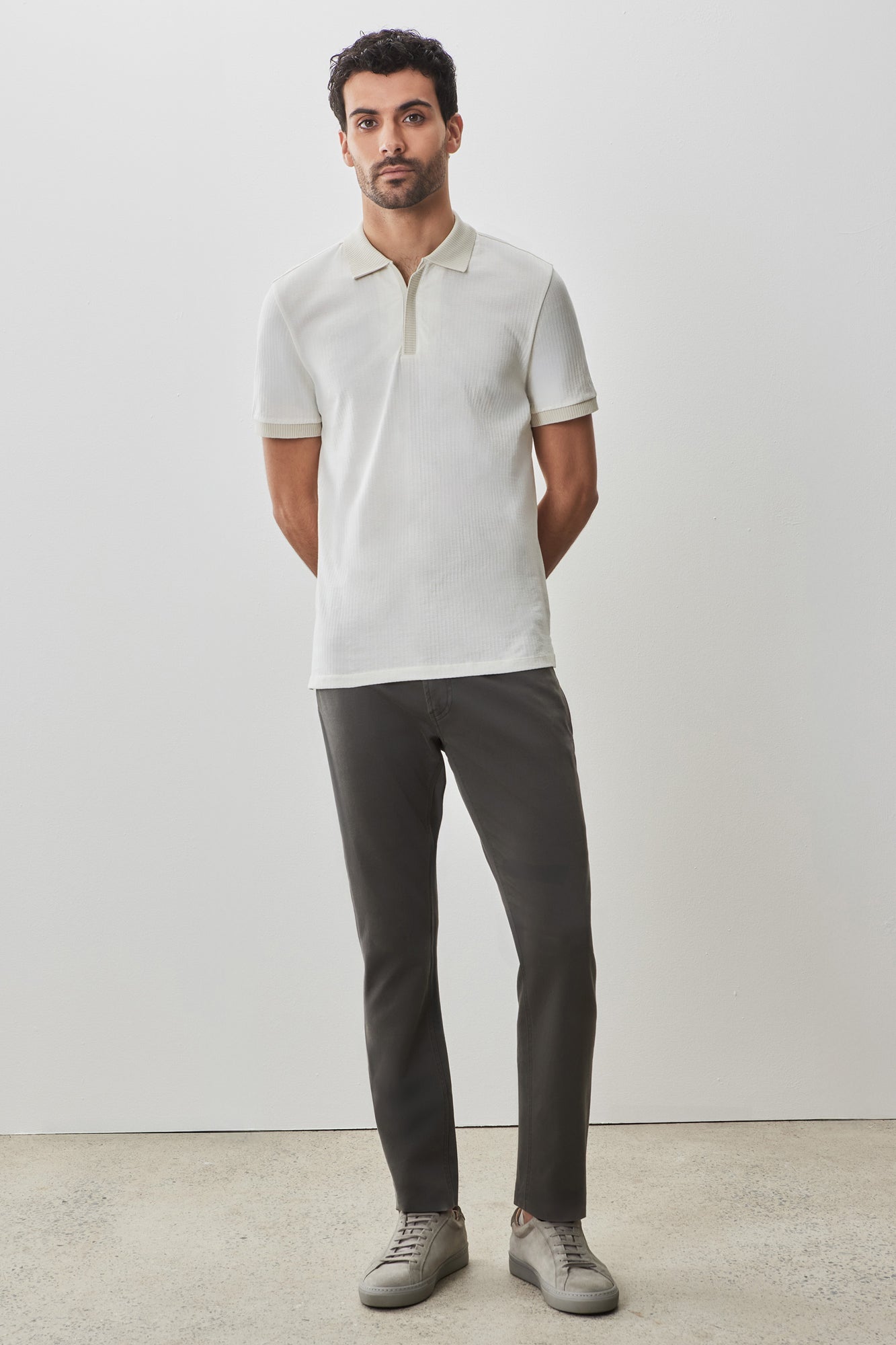 Polo avec fermeture zippée pour homme par Robert Barakett | Whistler RB51084 Blanc | Machemise.ca, vêtements mode pour hommes