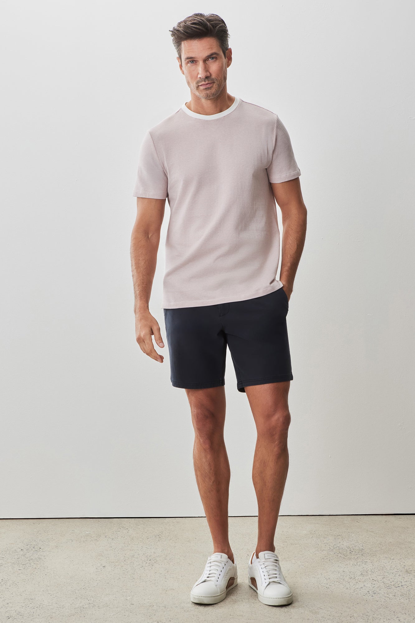 T-shirt col rond pour homme par Robert Barakett | RB51126 Fitch Corail | Machemise.ca, vêtements mode pour hommes