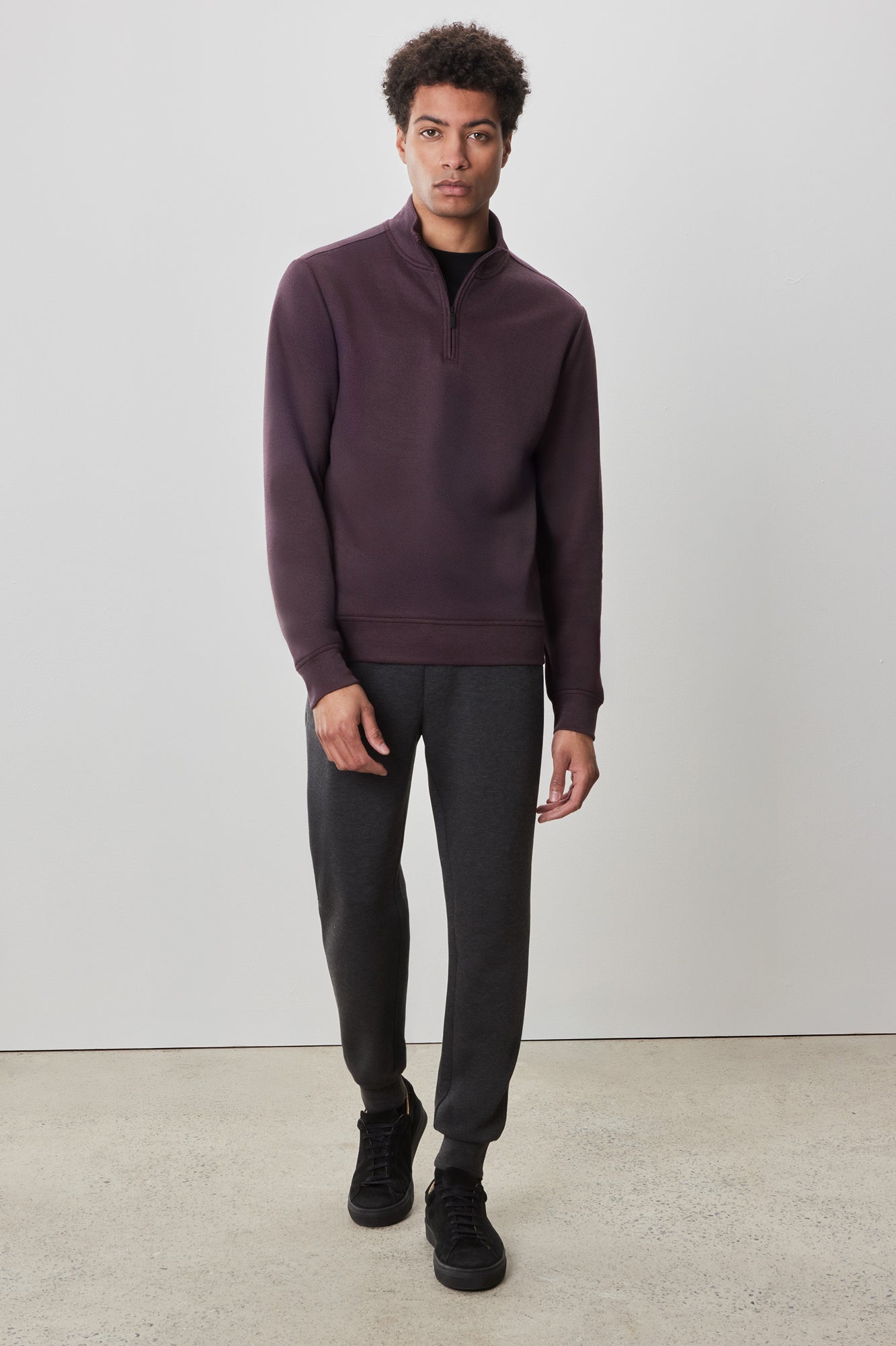 Chandail avec poches passepoilées doubles pour homme par Robert Barakett | Yorgos RB52187 Rouge | Machemise.ca, vêtements mode pour hommes