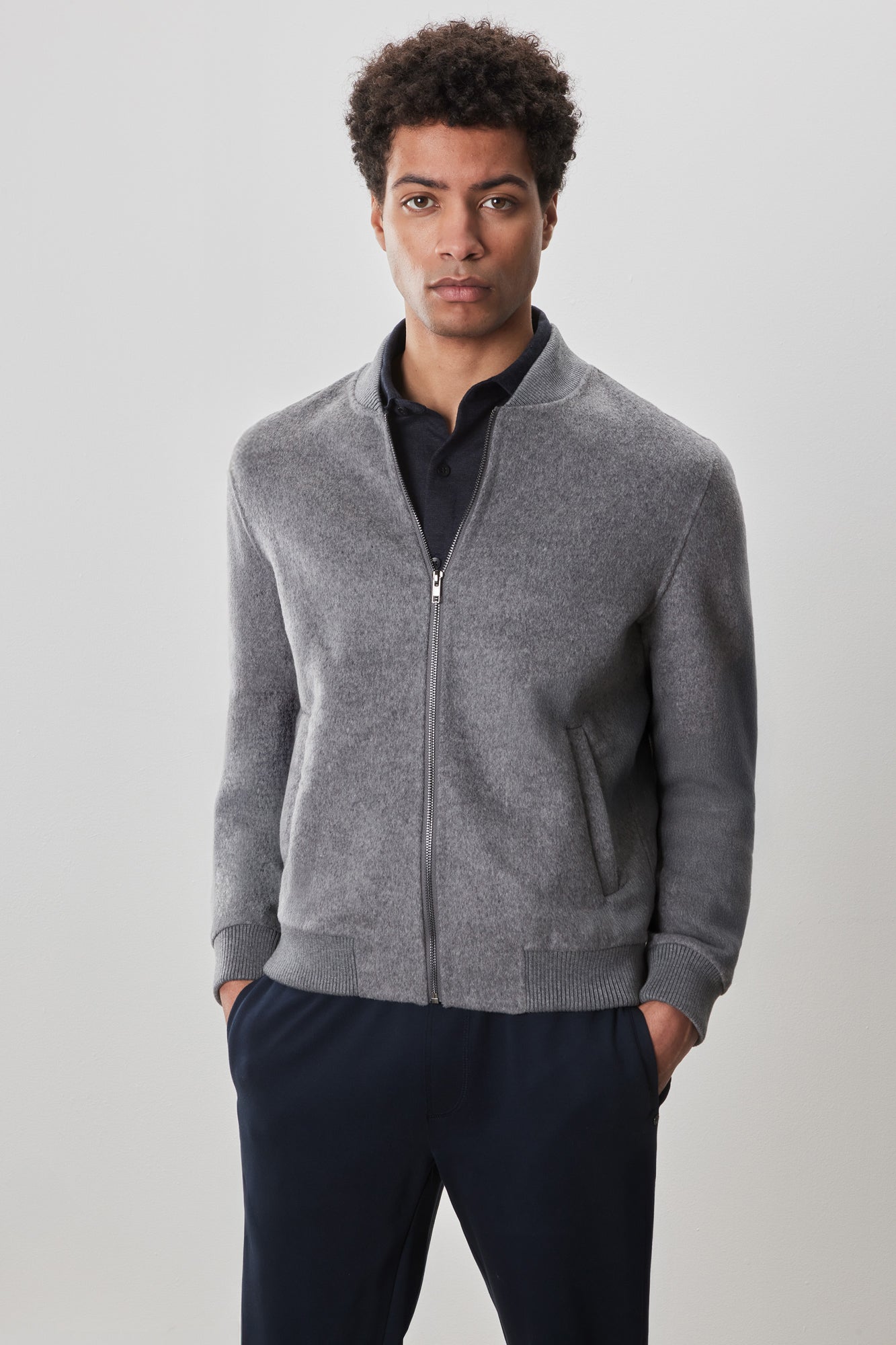 Veste à col baseball pour homme par Robert Barakett | Jake RB52599 Gris Clair | Machemise.ca, vêtements mode pour hommes