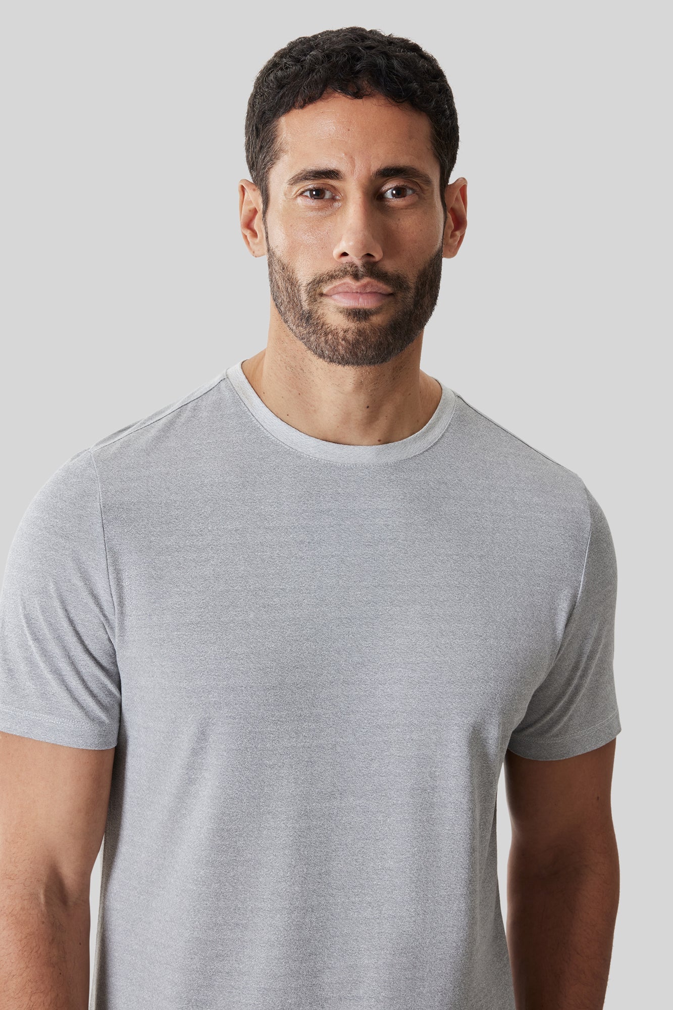 T-Shirt col rond pour homme par Robert Barakett | RB61191 Roscoe Gris Minéral | Machemise.ca, vêtements mode pour hommes