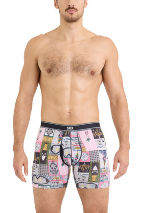 Sous-vêtement d'hiver multicolore avec taille noire SAXX et poche profilée pour homme, vue avant sur mannequin