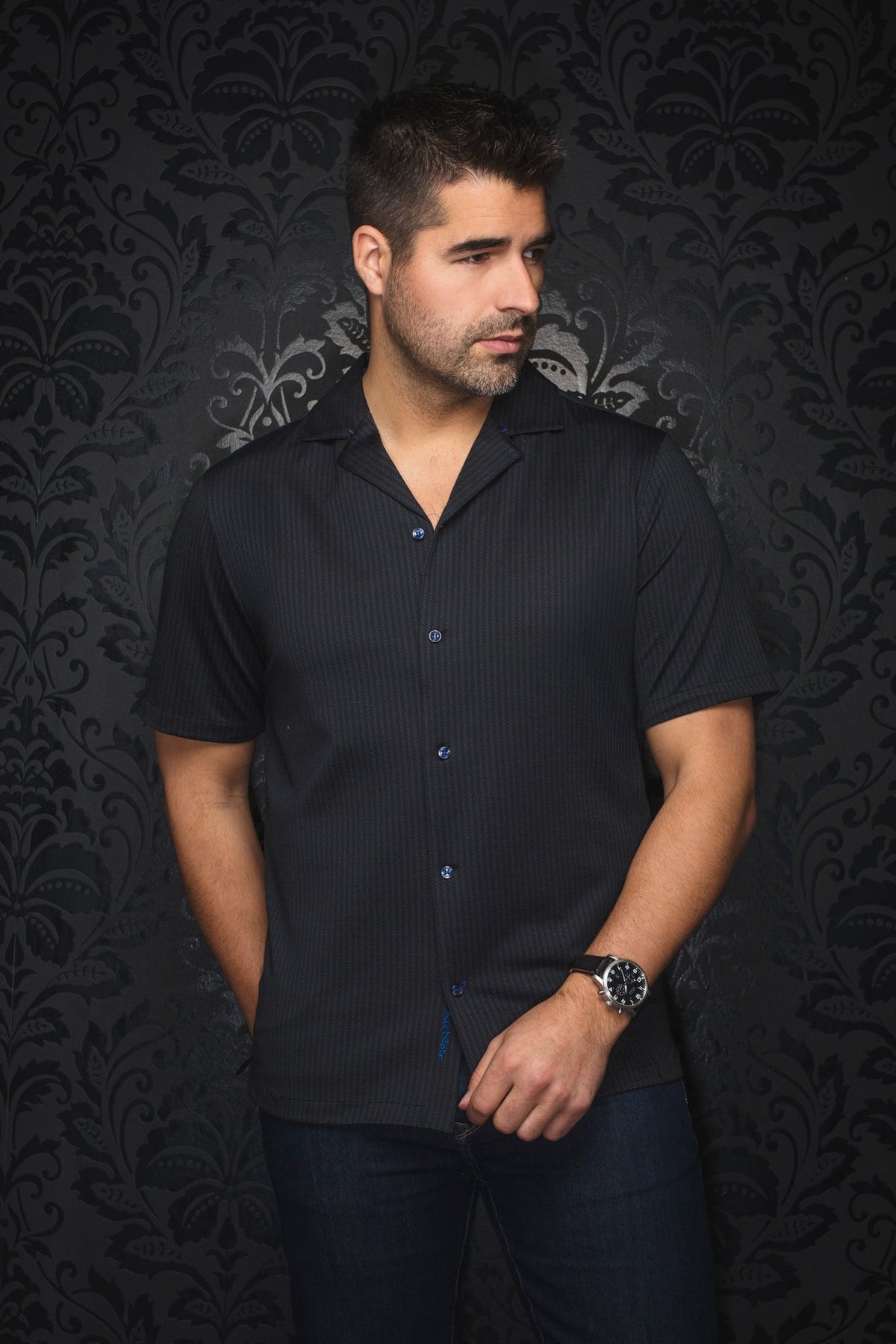 Chemise manches courtes en nylon à col plat pour homme par Au Noir | WAIKIKI-T Noir | Machemise.ca, inventaire complet de la marque Au Noir