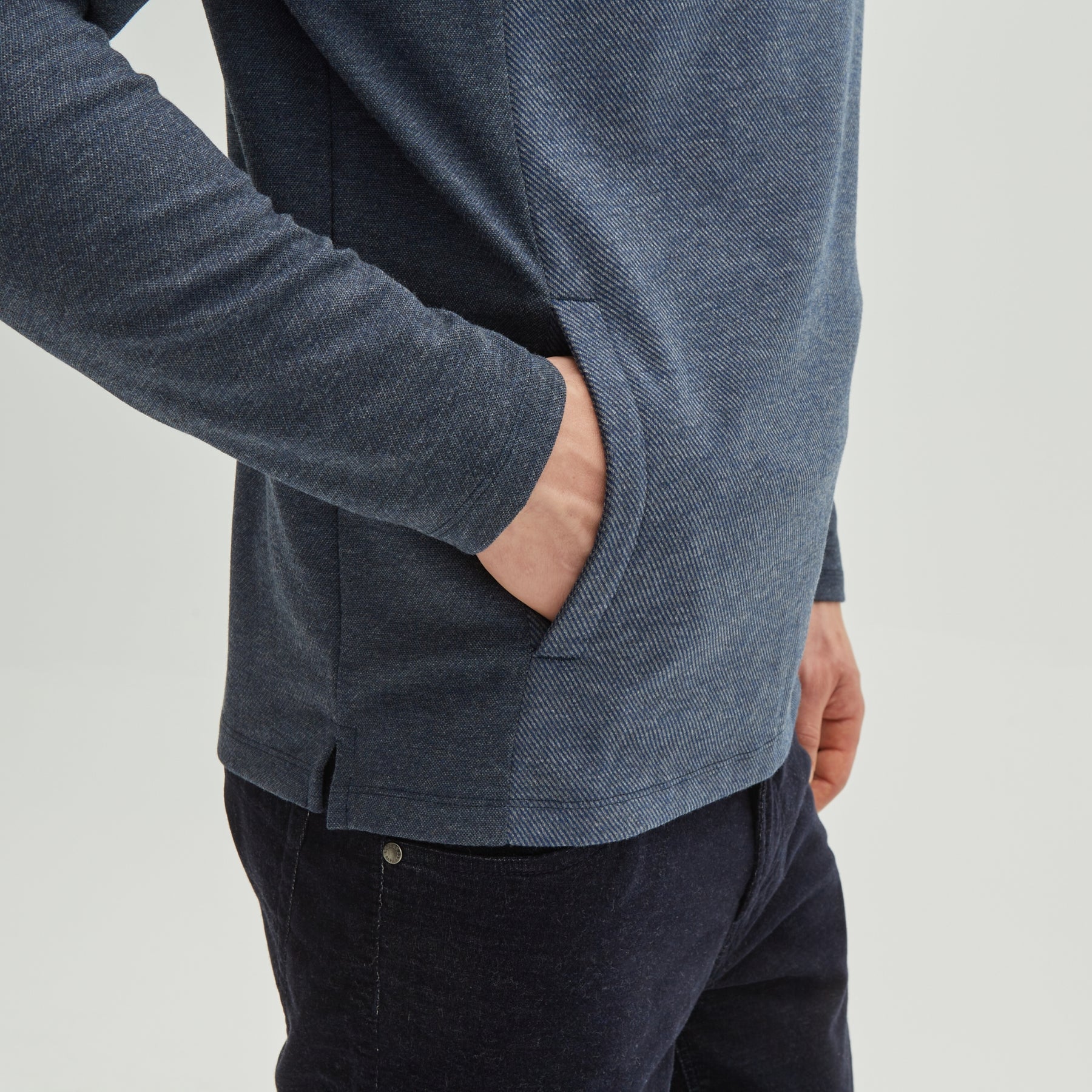 Chandail manches longues pour homme par Robert Barakett  | Milligan RB12060 Navy | Machemise.ca, vêtements mode pour hommes // Men's L.S T-Shirt by Robert Barakett | Milligan RB12060 Navy | Machemise.ca, fashion clothing for men
